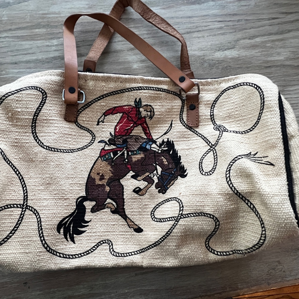 Rodeo Cowboy Tapestry Tote Bag/Doctor bag zippered, short Leather Straps NWOT
